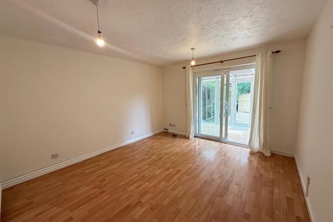 undefined, St Peters Gardens, Farnham GU10