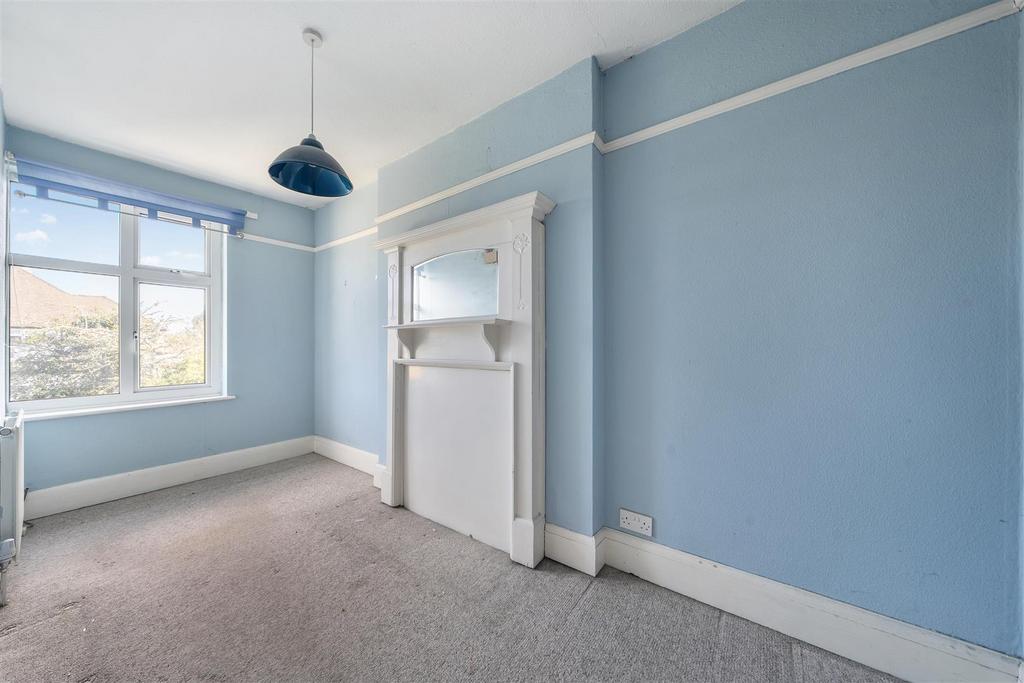 Bedroom, fireplace