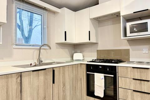 2 bedroom lodge for sale, Leeds LS20