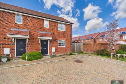 undefined, Primula Close, Crawley RH10