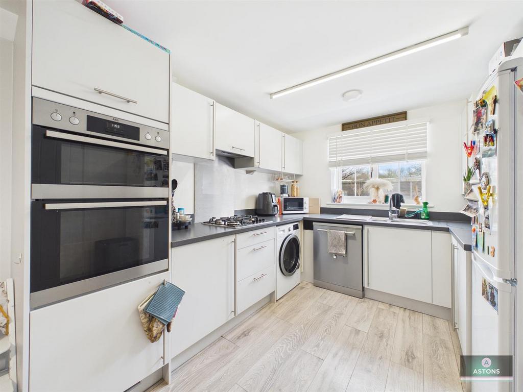 CAM02067 G0-PR0224-STILL007.jpg