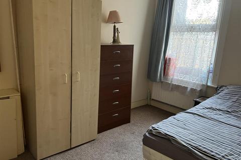 undefined, South Woodford, London E18