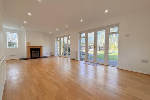 3 bedroom bungalow for sale, Dents Close, Letchworth Garden City, SG6