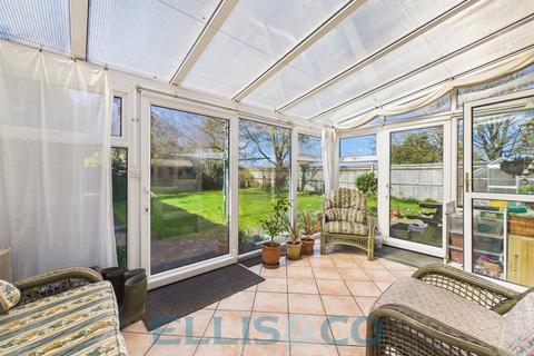 4 bedroom semi-detached house for sale, Brantingham Close, Tonbridge, Kent, TN9