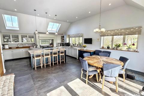 5 bedroom detached house for sale, Wood Lane, Taunton TA4