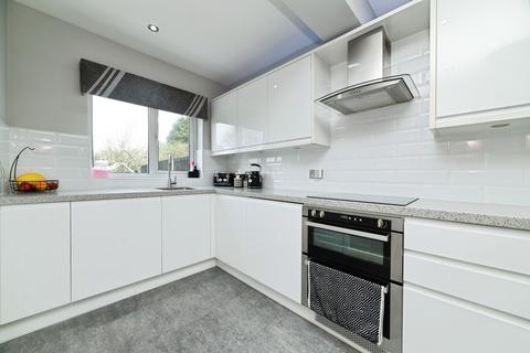 3 bedroom terraced house for sale, Silverdale Road, Hull, HU6