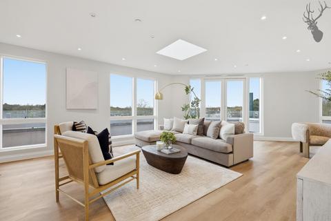2 bedroom apartment for sale, Novella, Chigwell