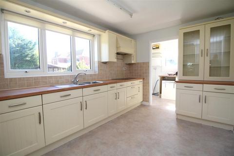 3 bedroom detached bungalow for sale, Holywell Way, Peterborough