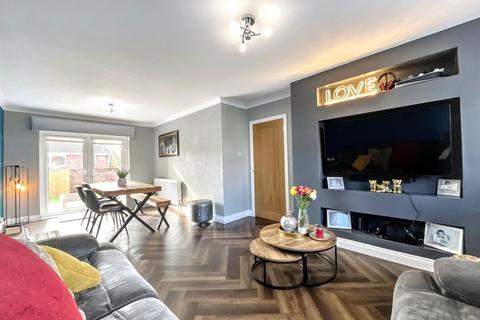 4 bedroom detached house for sale, Braemar Court, Bill Quay, NE10