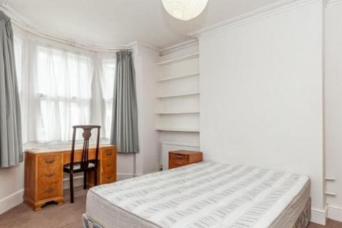undefined, East Avenue, East Oxford
