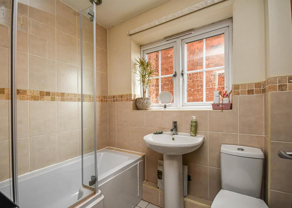 7 A Ounsdale Road-9.jpg
