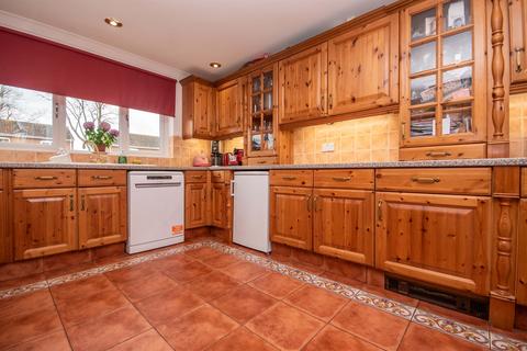 undefined, Davis Close, Rothwell, Kettering