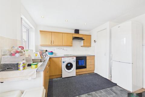 undefined, Holmcroft, Crawley RH10
