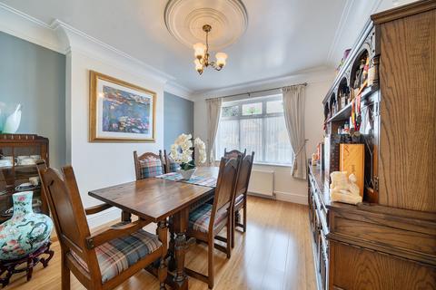4 bedroom detached house for sale, Beech Avenue, Ruislip, Middlesex