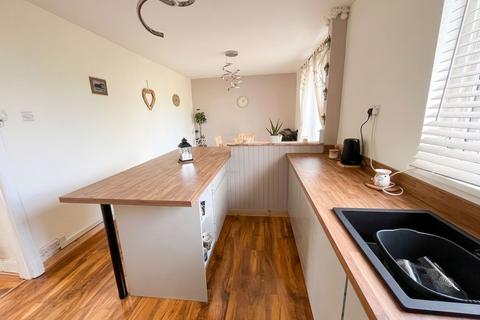 3 bedroom semi-detached house for sale, Borough Close, Cowbridge, CF71