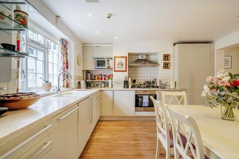 6 bedroom detached house to rent, Paultons Square London SW3