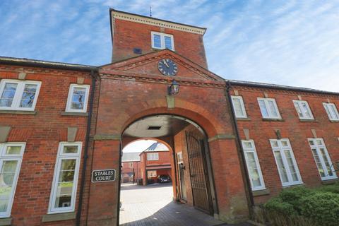 4 bedroom end of terrace house for sale, Coombe Road, Rugby, CV23