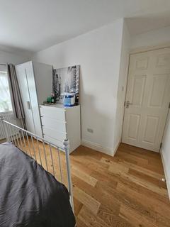 undefined, Locarno Road, Greenford, UB6