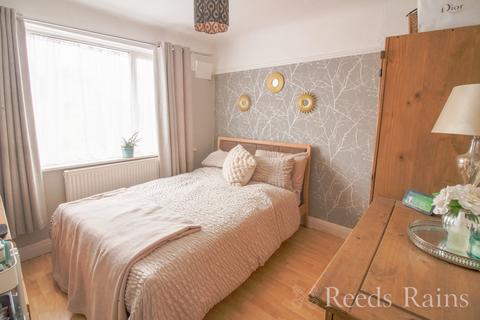 undefined, Girton Road, Cheshire CH65