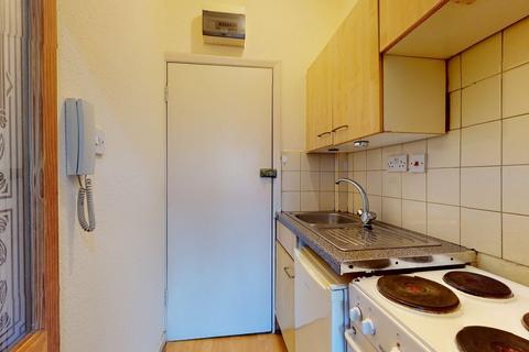 undefined, Chatsworth Road