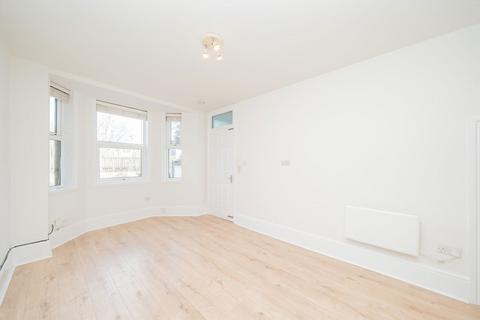 undefined, Amyand Park Road, Twickenham TW1
