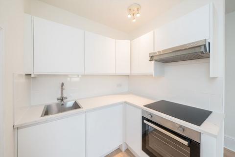 undefined, Amyand Park Road, Twickenham TW1