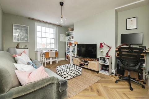 undefined, Flat 4, Exeter, EX4