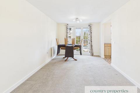 2 bedroom flat for sale, Merrifield Court, Welwyn Garden City, AL7