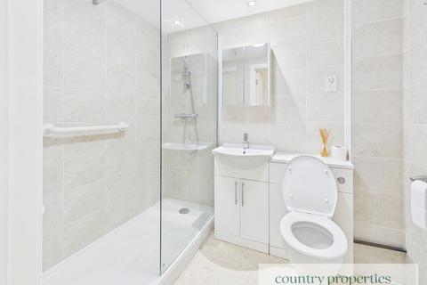 2 bedroom flat for sale, Merrifield Court, Welwyn Garden City, AL7