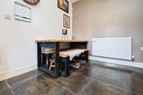 3 bedroom end of terrace house for sale, Frances Brady Way, Hull