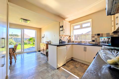 3 bedroom detached bungalow for sale, Meadow Road, Worthing