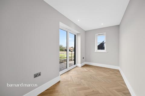 undefined, Fairlawn Road, Banstead