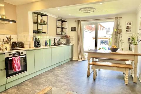 undefined, Riverside Road, Topsham