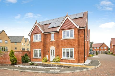 3 bedroom detached house for sale, Ivan Blatny Close, Ipswich