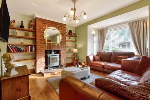 4 bedroom semi-detached house for sale, Walton View, Crofton, Wakefield, WF4