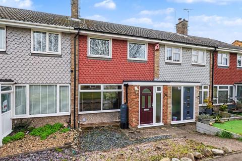 3 bedroom terraced house for sale, Monmouth Close, Rainham,