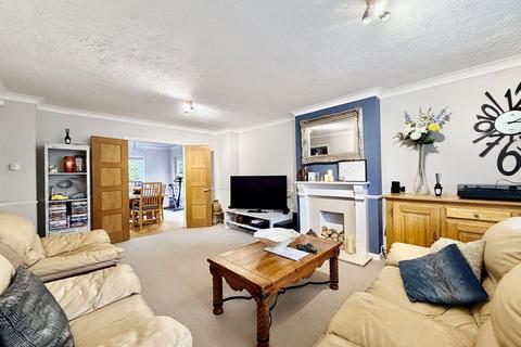 5 bedroom detached house for sale, Straight Bit, Flackwell Heath HP10