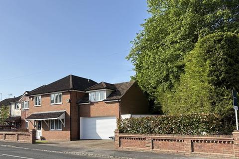 5 bedroom detached house for sale, Straight Bit, Flackwell Heath HP10