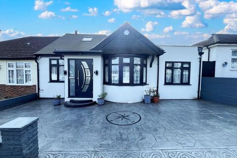 undefined, Farndale Crescent, Greenford