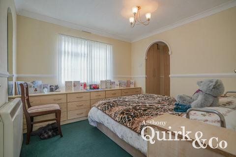 2 bedroom park home for sale, Creek Road, Canvey Island, SS8