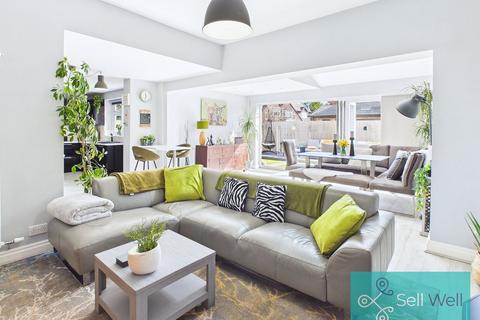 4 bedroom semi-detached house for sale, Lambton Road, Manchester M28