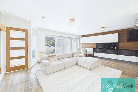undefined, Woodlands Close, Manchester M28