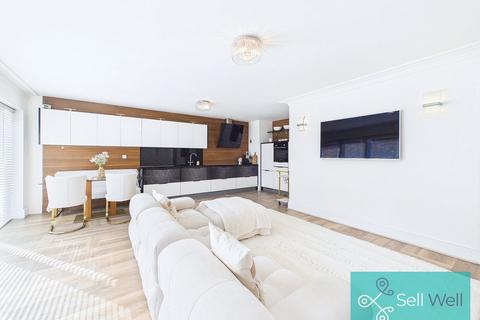 undefined, Woodlands Close, Manchester M28