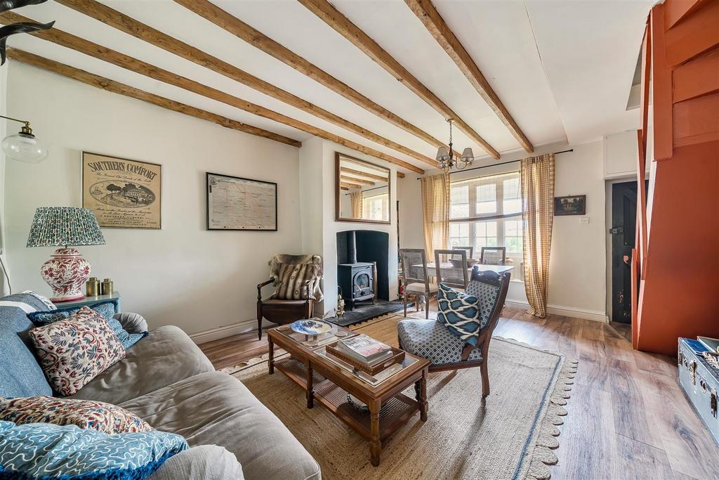 Sitting/Dining room