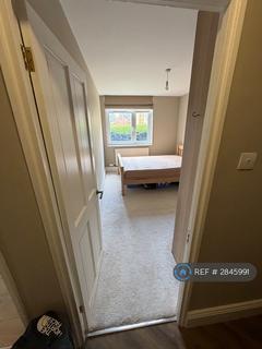 1 bedroom in a flat share to rent, Strathdon Drive, London, SW17