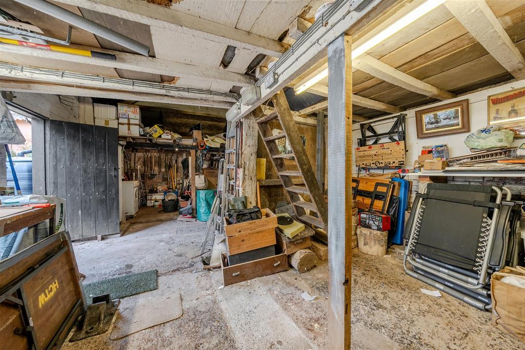 Outbuilding