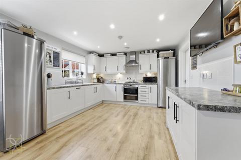 undefined, Sunset Way, Evesham WR11