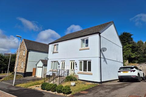 2 bedroom semi-detached house for sale, Cornfield Way, North Tawton