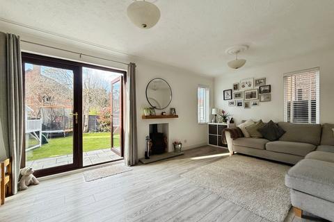 3 bedroom detached house for sale, Merryman Drive, Crowthorne, Berkshire