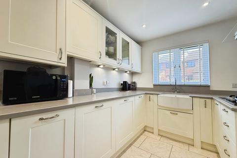 3 bedroom detached house for sale, Merryman Drive, Crowthorne, Berkshire